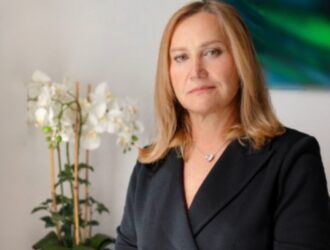 Фонд Юрия Лужкова поддержит ежегодный Всероссийский экономический диктант и наградит участников