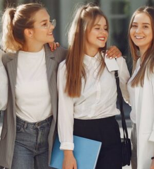 Исследование GetPayAll: какие сервисы выбирают школьники и студенты в разных регионах России