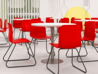 В школах усиливают требования к оснащению столовых: какой должна быть мебель для школьной столовой