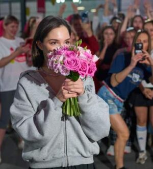 В Москве прошёл спорт-девичник на первом розовом падел-корте от AVON