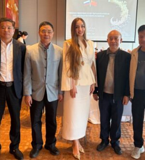 Искусство вне времени: как резьба по бивню мамонта становится новым символом статуса в России