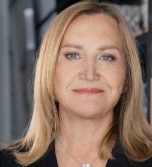 На «АртПроме» состоялось вручение гранта Фонда Юрия Лужкова студентам из Самары