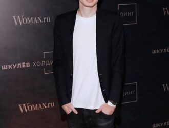 Михаил Омельчук презентует сингл «Элемент», предваряющий выход нового альбома