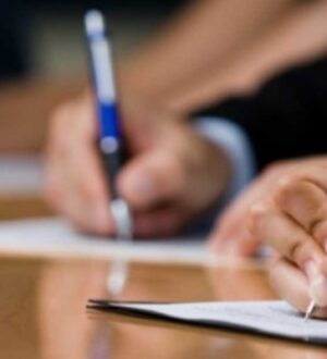 Агенты против ИИ: на Инсфорум 2025 лидеры рынка заявили, что будущее останется за человеком